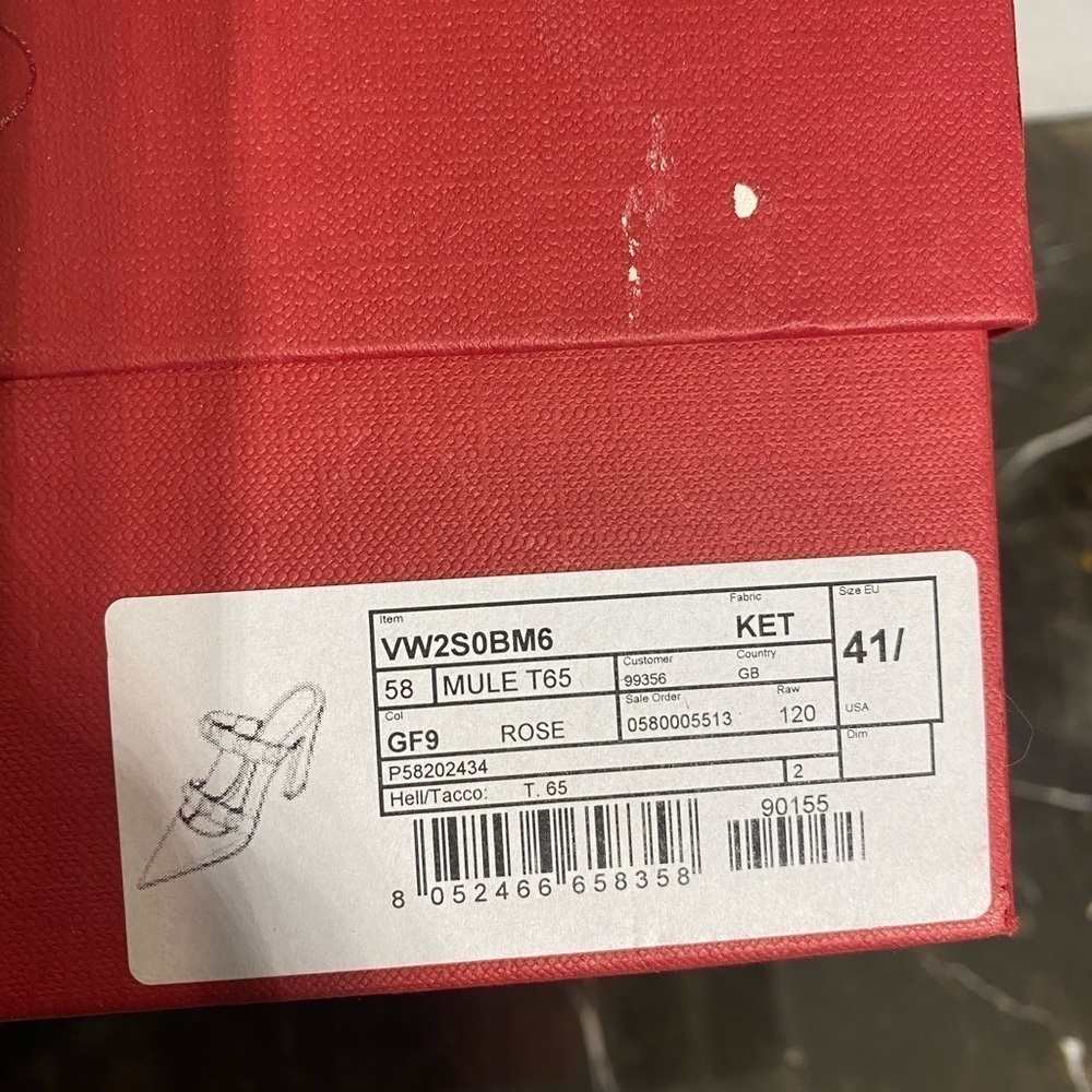 Valentino Garavani Leather Oversized Rockstud Mules 65 nude/blush color - Picture 3 of 15